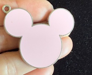 Nice pink enamel Mickey Mouse Walt Disney World pendant key chain charm