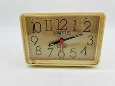 Spartus Quartz Travel Alarm Clock Beige Vintage Plastic Battery Power MCM