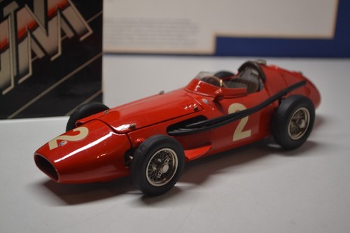 WESTERN MODELS - F1 MASERATI 250F #2 - 1/24 SCALE WHITE METAL MODEL CAR - Picture 4 of 7