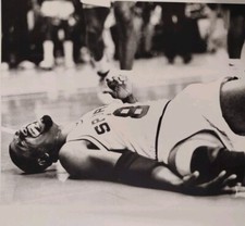 Paul Pressey Injured on Floor Press Photo, San Antonio Spurs 1980's 8x10''