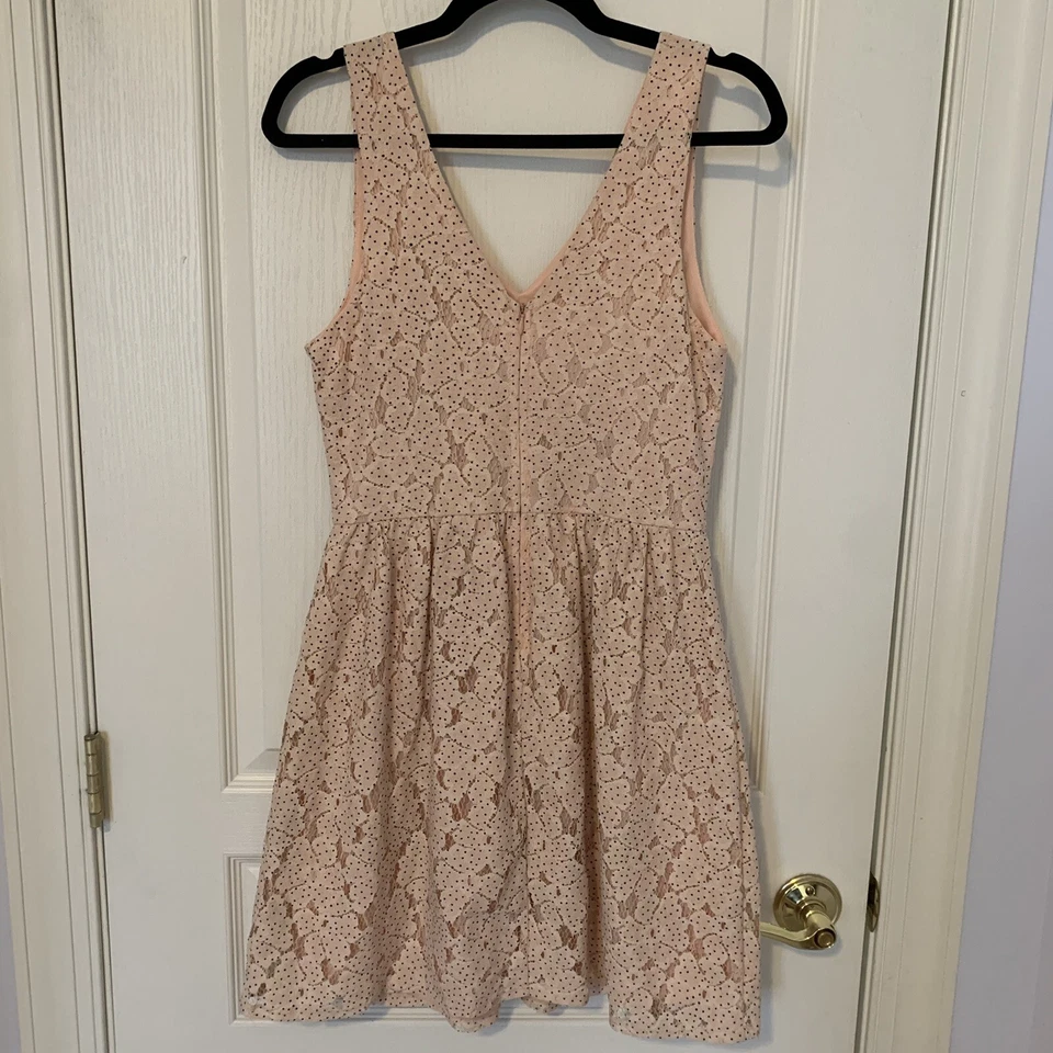 Vestido Everly Rosa Claro Ojales Encaje Mujer Lunares Primavera Verano Funda Mediana Foto 4 de 4