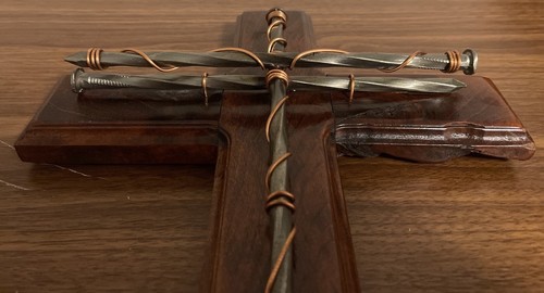 Schöne 14"" handgefertigte Holz- und Metallnägel mit gewickeltem Kupfer hängendes Wandkreuz - Bild 3 von 6