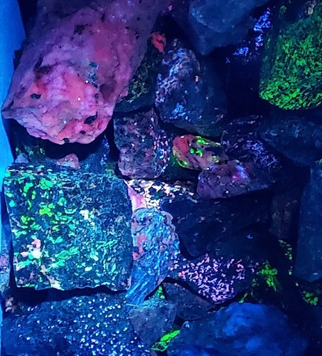 8ozs Lot Franklin SH NJ Longwave Fluorescent Rocks Minerals Willemite Sphalerite - Picture 2 of 10