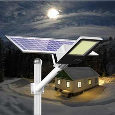 PFCTAR 5kW Commercial Solar Street Light Outdoor Dusk to Dawn For Parking Lots