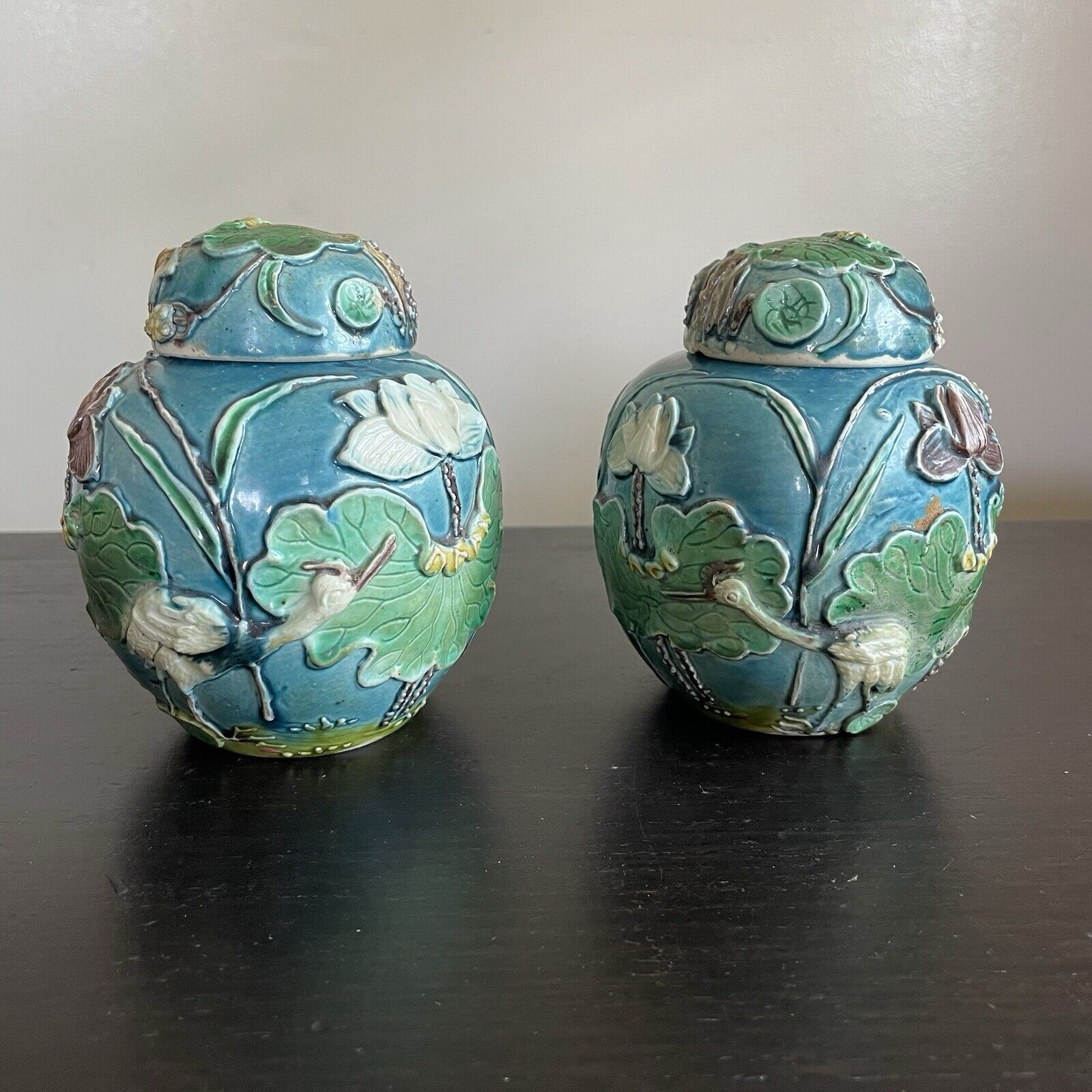 Picture 1 of 24