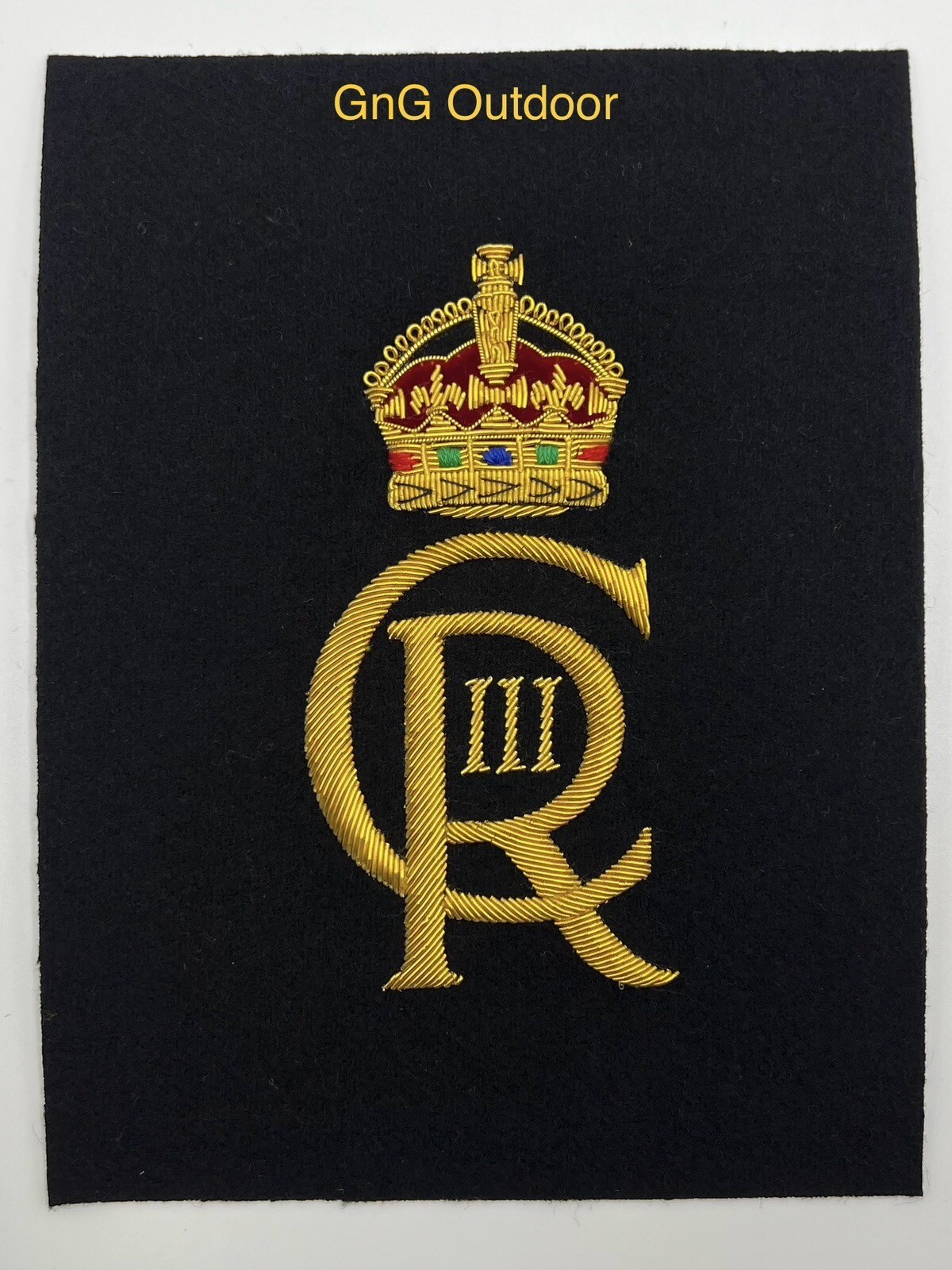 Insignia de marco de cifrado bordada a mano dorada CRIII de Su Majestad el Rey’s Cypher