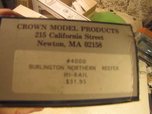 Crown 4000 Burlington Northerm Reefer in original box - Picture 11 of 11