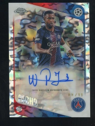 Willian Pacho 2025 Topps Willian Pacho Auto