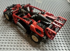 LEGO TECHNIC: Slammer Turbo (8242) - Incomplete Set