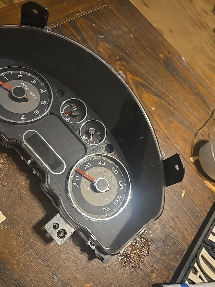 2007 Ford Five Hundred 500 Instrument Gauge Cluster OEM VP5F9F-10A855-CA - Image 2 of 4