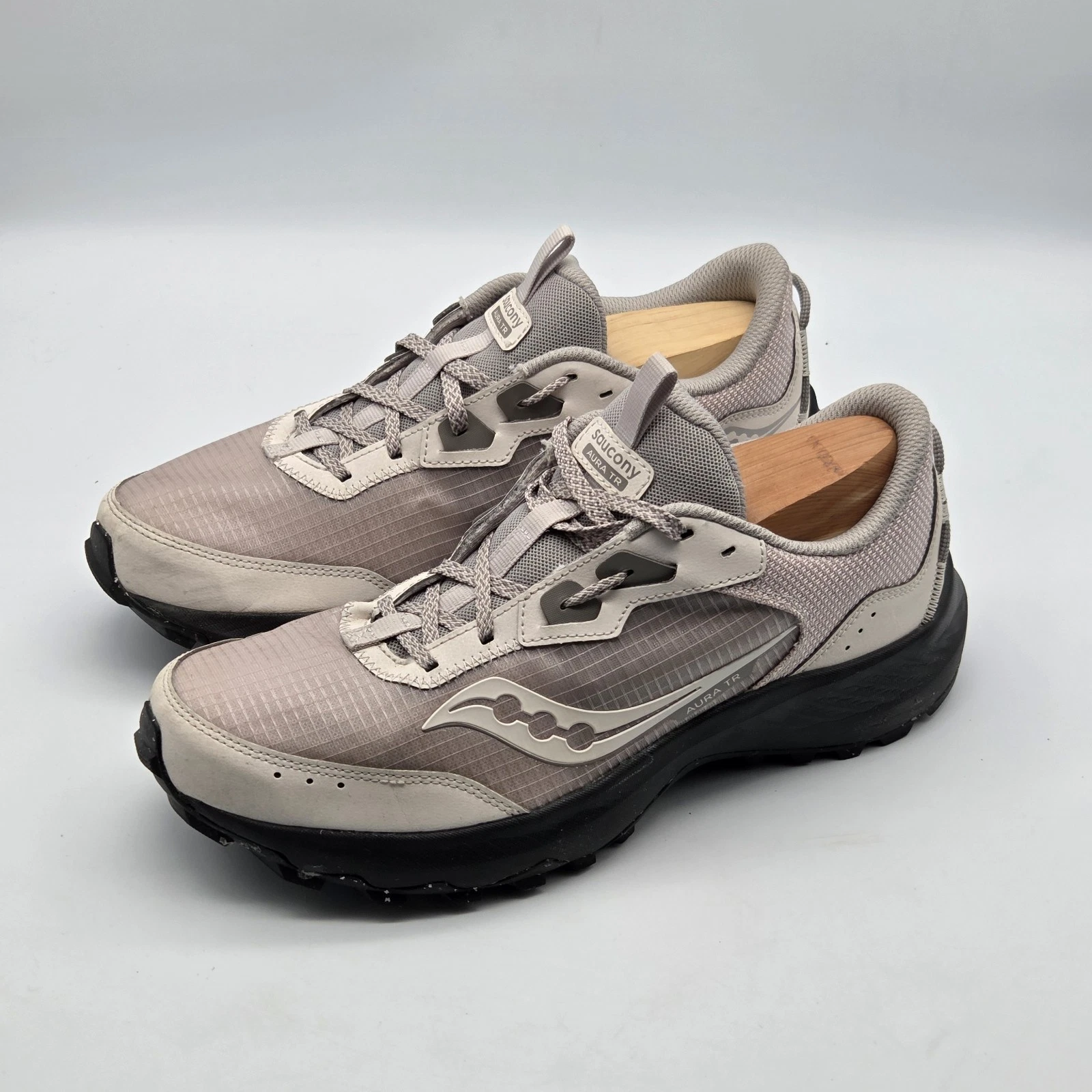 Saucony Aura TR Men's Size 9 M White Running Trail Hiking