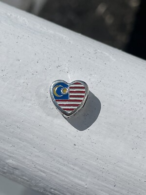 Rare PANDORA Country Of Malaysia EXCLUSIVE Flag Enamel Heart CHARM