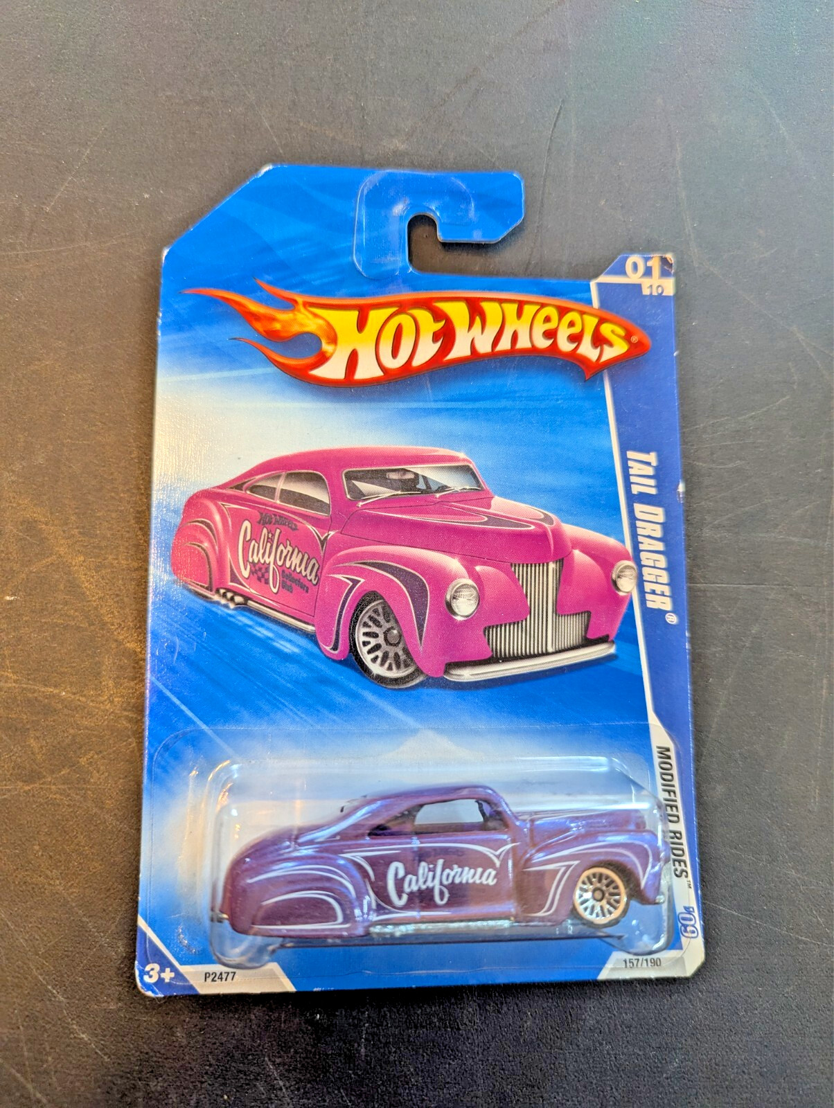 2009 Hot Wheels #157 Modified Rides 1/10 TAIL DRAGGER Magenta Variant P2477
