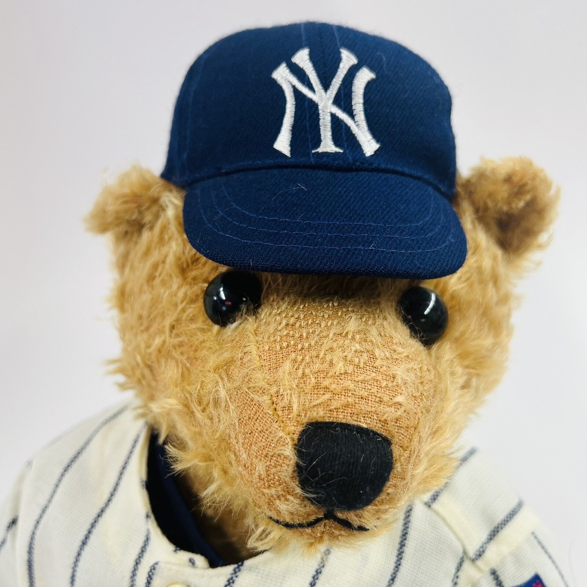 Limited Edition Cooperstown Bears 1951 Yogi Berra Yankees Teddy
