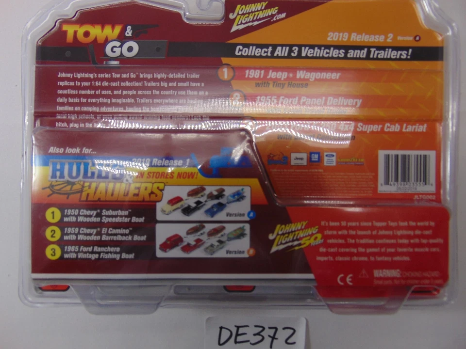 JOHNNY LIGHTNING 1981 JEEP WAGONEER WITH TRAILER TOW AND GO NEW CAMEO TAN - Image 4 of 4