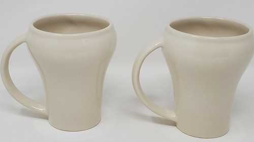 2 Vintage Always Coca Cola McDonalds Vintage 1950s Style Logo Ceramic Coff Mugs - Picture 3 of 4