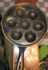 Vintage! GRISWOLD #962 (Made in USA) Aebleskiver CAST IRON Danish Pancake Pan