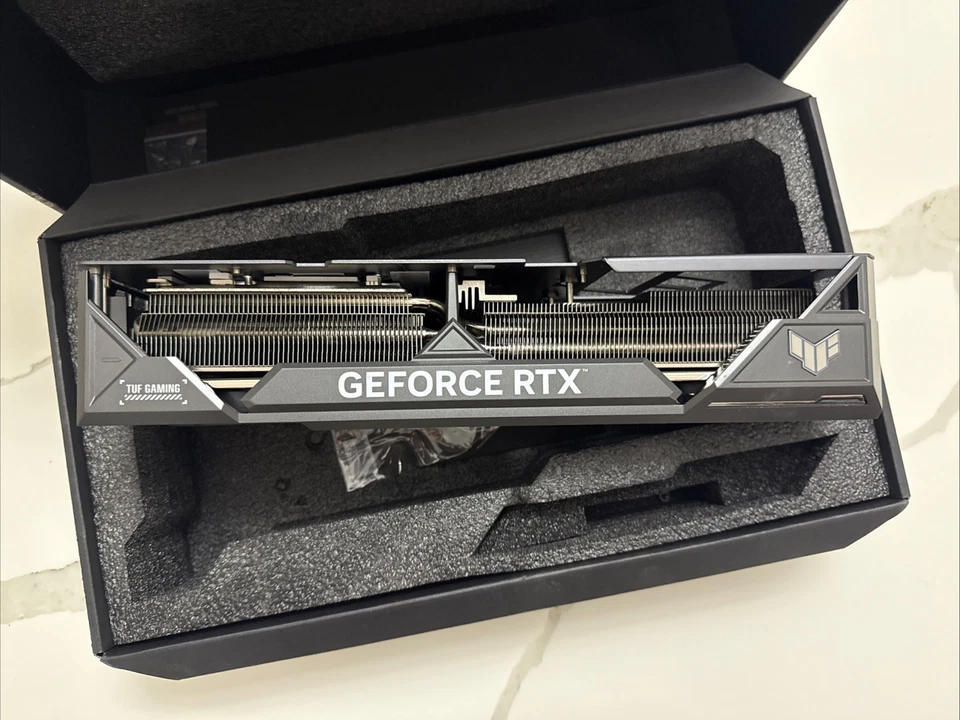 ASUS TUF Gaming GeForce RTX 4090 24GB Graphics Card - Image 4 of 4