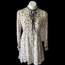 Taylor & Sage Vintage Ivory Floral Fit And Flare Mini Romance Dress Size Small