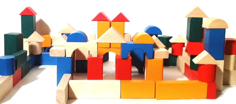 Wooden Shaped Blocks Set 98pcs - Image 2 of 4