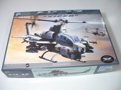 Kitty Hawk KH80125 1/48 AH-1Z ''Viper''