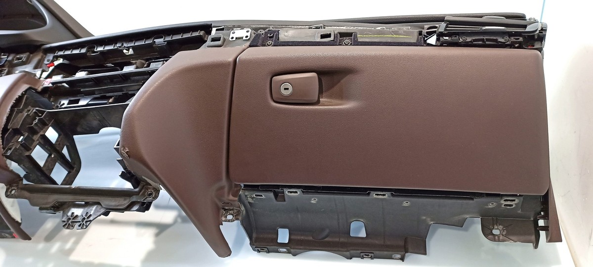 BMW OEM Dashboard Armaturenbrett HUD schwarz/mokka 9298603 0N63274  