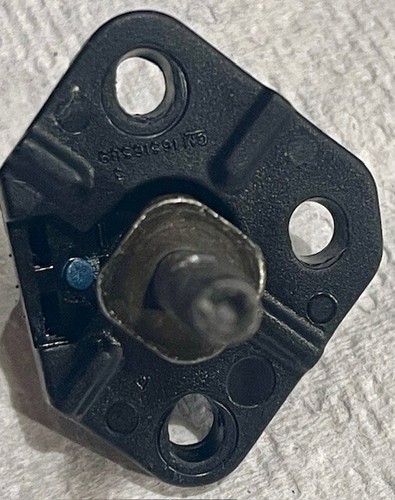 1997-1999 Cadillac Deville Left Driver's Side Headlight Head Lamp Light Bracket - Picture 12 of 15