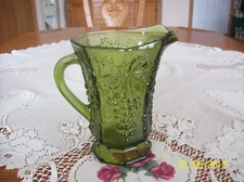Anchor Hocking Emerald Green Raised Grape Vine Octagon Vtg. Juice Pitcher