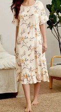 LADIES PRETTY BEIGE FLORAL LACE TRIM NIGHTDRESS BRAND NEW🌸SIZE 22
