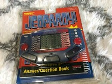 Jeopardy Tiger Electronic LCD Game 1500 Answers 30 Catagories New Old Stock Vtg