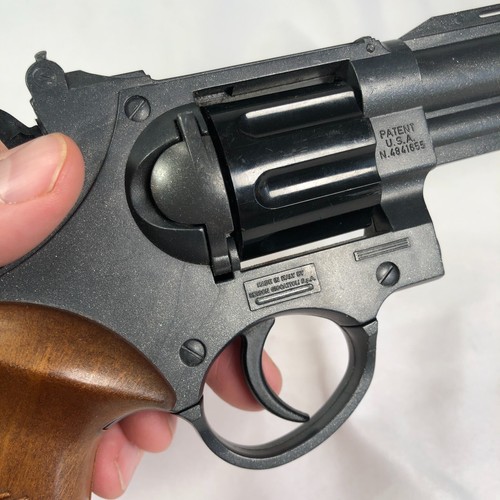 Magnum 357 Revolver Made In Italy Edison Giocattoli Vintage Cap Gun WATCH VIDEO! - Picture 5 of 7