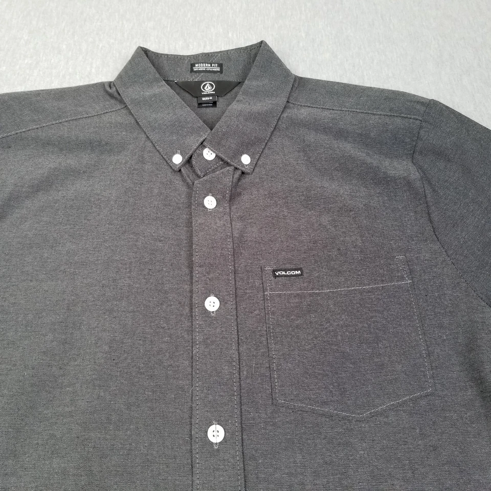 Volcom Shirt Men's Medium Gray Modern Fit Button Up Skate Beach Dinner Vacation - Image 3 of 4