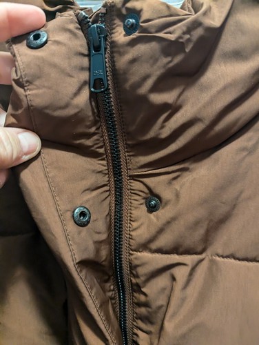 Women's XL Brown Amazon Essentials Brown Mock Neck Puffer Jacket NWT - Picture 5 of 11