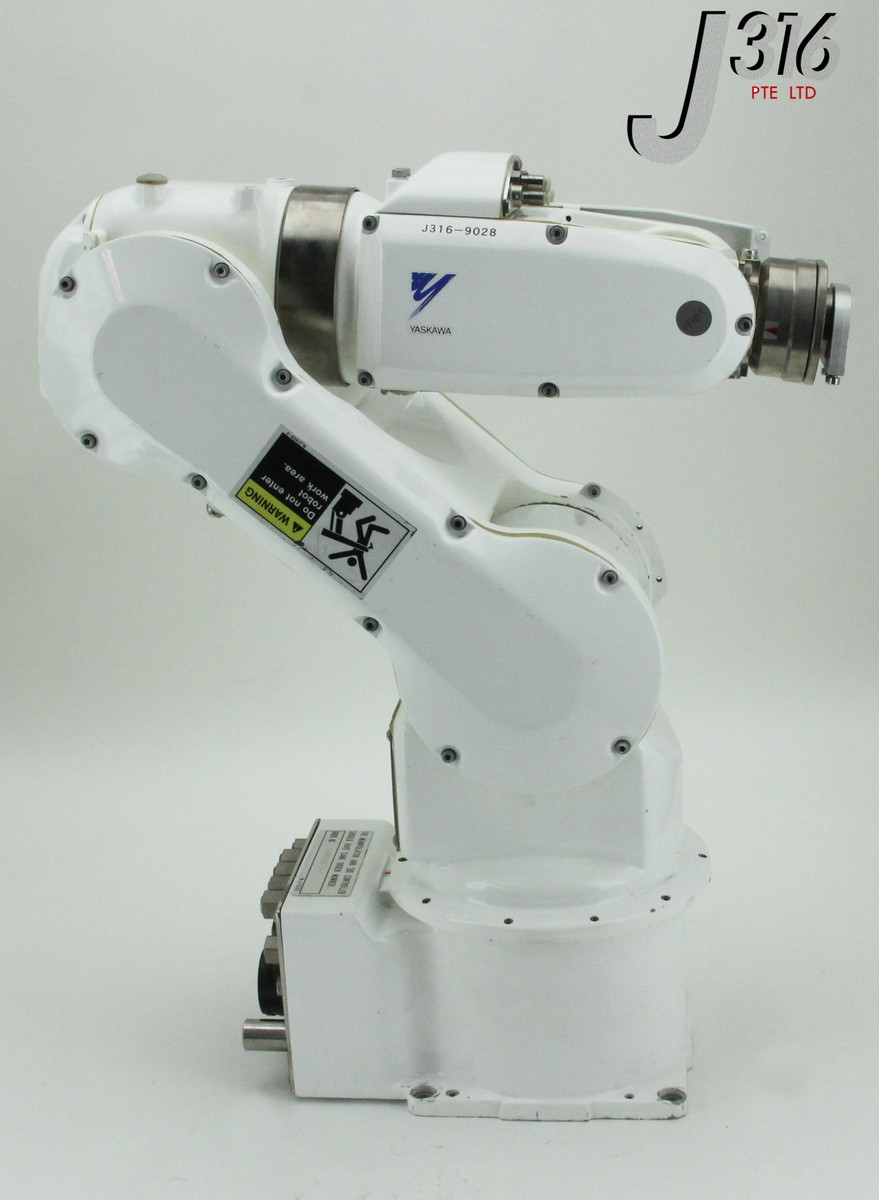 9028 YASKAWA MOTOMAN ROBOTIC HANDLING ARM YR-CRJ3-A03 | eBay Australia