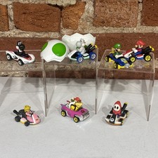 Hot Wheels Super Mario Kart Racing Lot 7x - Grey / White Yoshi Surprise Egg