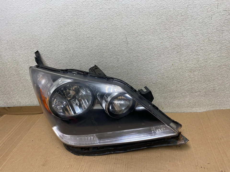 Faro halógeno lateral derecho pasajero Honda Odyssey 2005 2006 2007 U7115 DW Foto 2 de 4