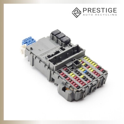 2018–2019 HONDA ACCORD Cabin Fuse Box Relay Under Dash 38200-TVA-A11 OEM