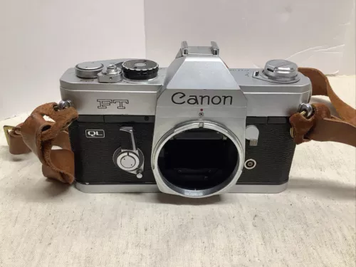 Canon FT QL 35mm SLR Body w/ Topman Mc F=28-80mm 1:3.5-4.8 Lens