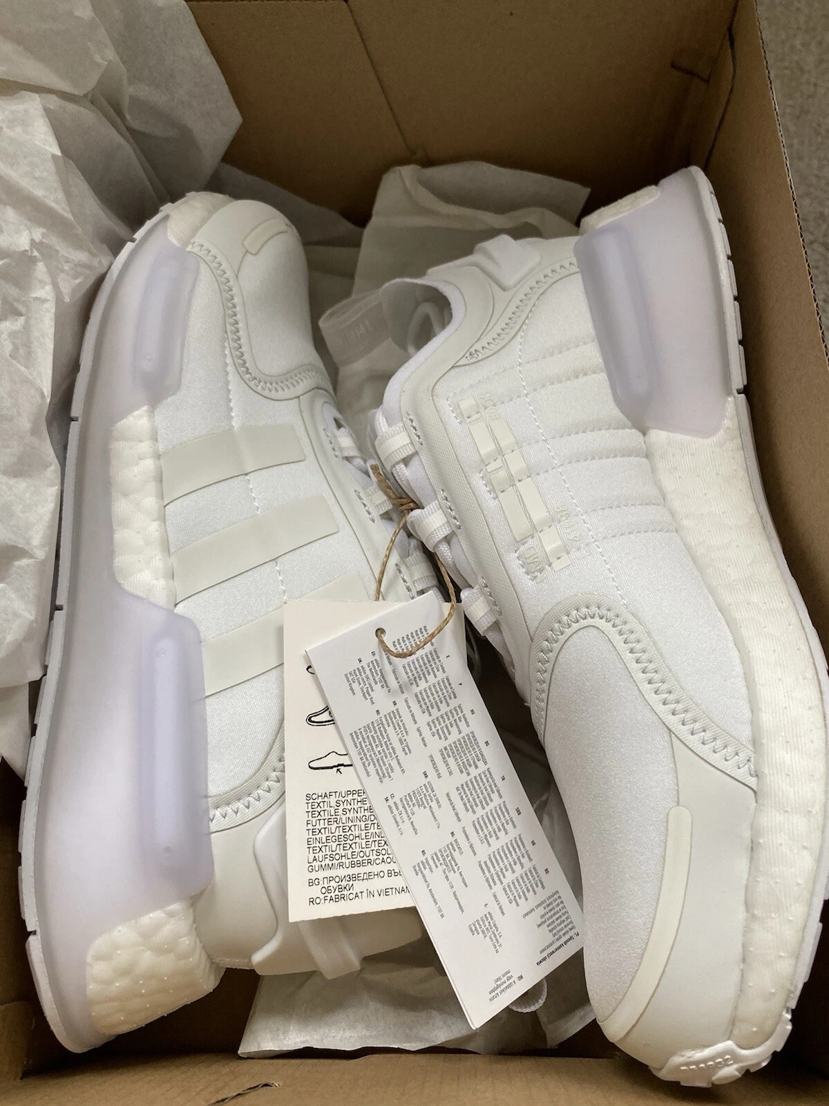 Scarpe da ginnastica Adidas NMD_V3 bianche taglia UK 6