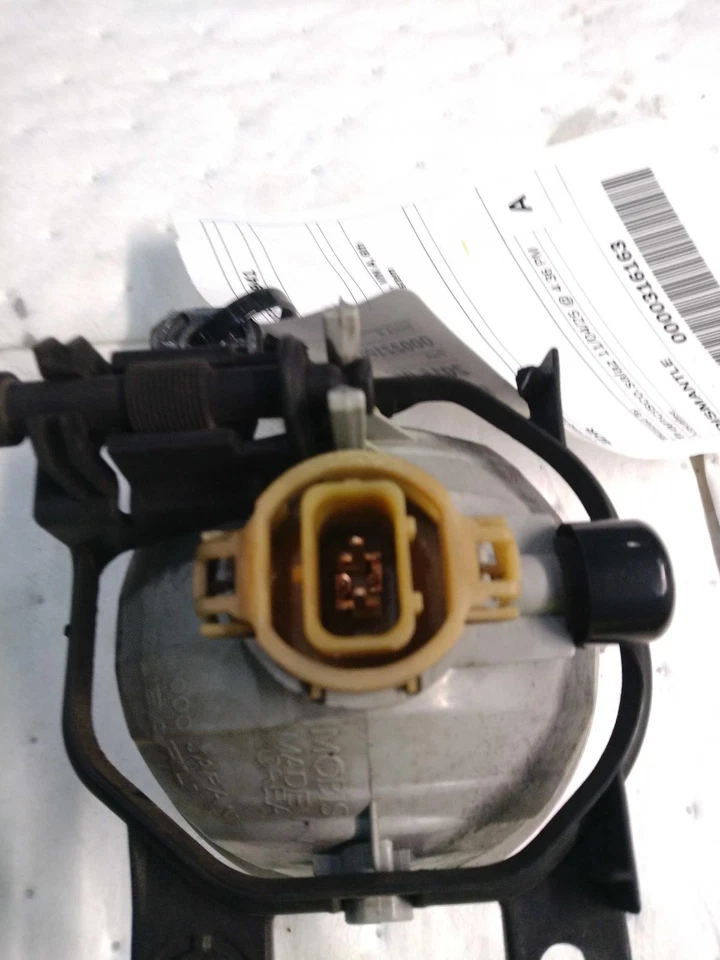 2015 Subaru Impreza OEM Right Fog Light Assembly Blue 84501FJ000 Used - Изображение 2 из 4