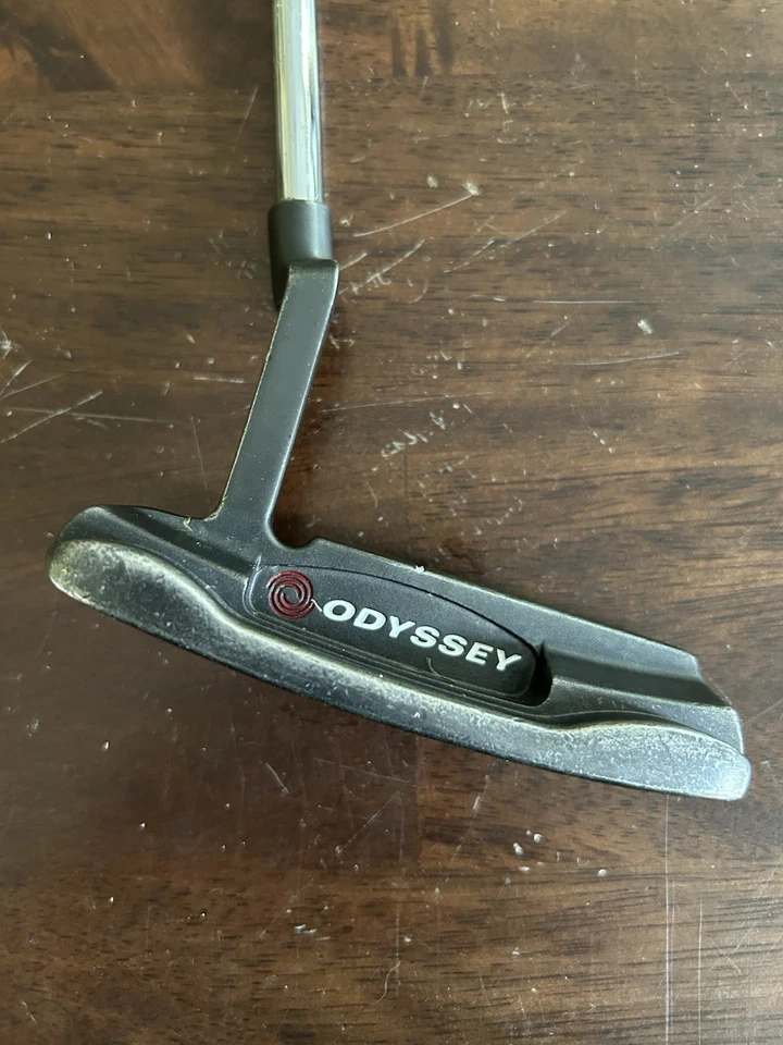 Odyssey White Hot Pro 3 Putter Right Handed Golf Club ~35 Inches with Head Cover - Image 4 of 4