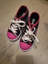 Girls Heeleys Size 11