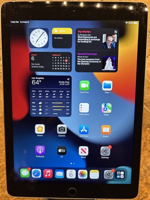 Apple iPad Air 2  64GB WiFi Tablet Space Gray A1566 Good