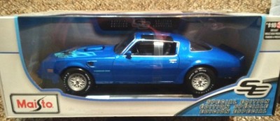MAISTO 1:18 SCALE SPECIAL EDITION BLUE 1977-1978 PONTIAC FIREBIRD TRANS AM-RARE