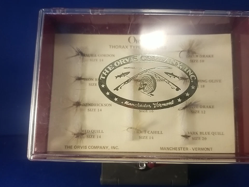 Colección vintage Orvis 12 piezas "Thorax Type Dry Fly" en estuche Orvis Manch. VT. Foto 2 de 4