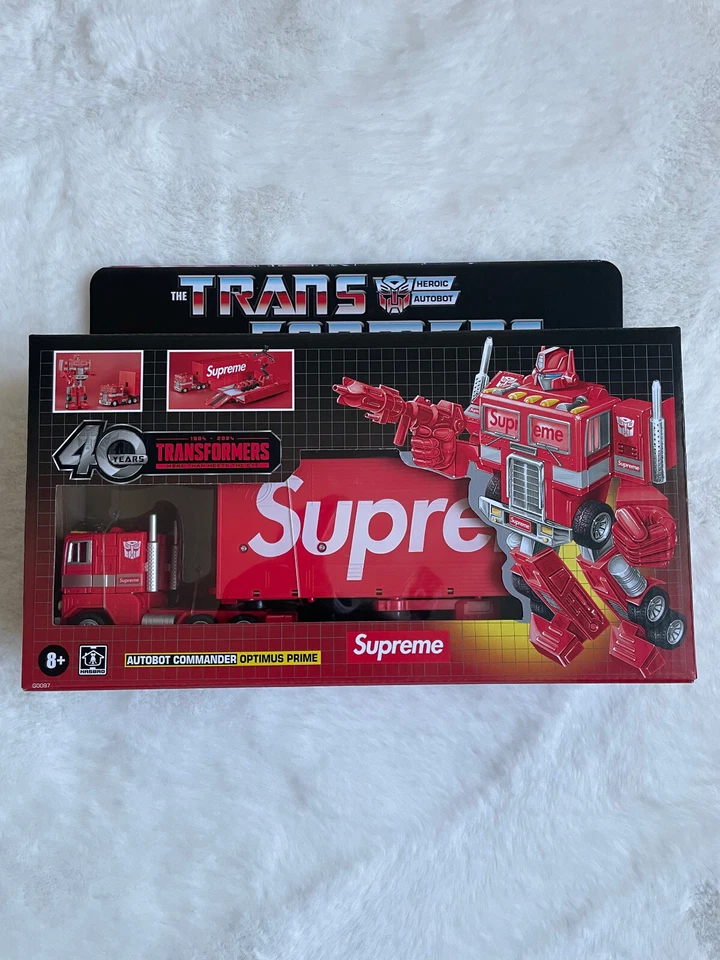 Supreme x Transformers Optimus Prime SS25 Hasbro Hypebeast Fifur - Bild 2 von 4