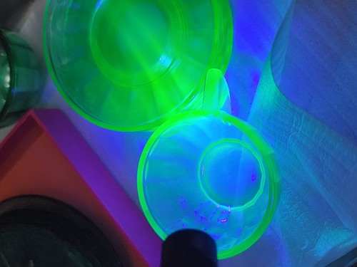 Akro Agate Uranium Green Glass Large Interior Panel Tea Set 1930s - Picture 8 of 17