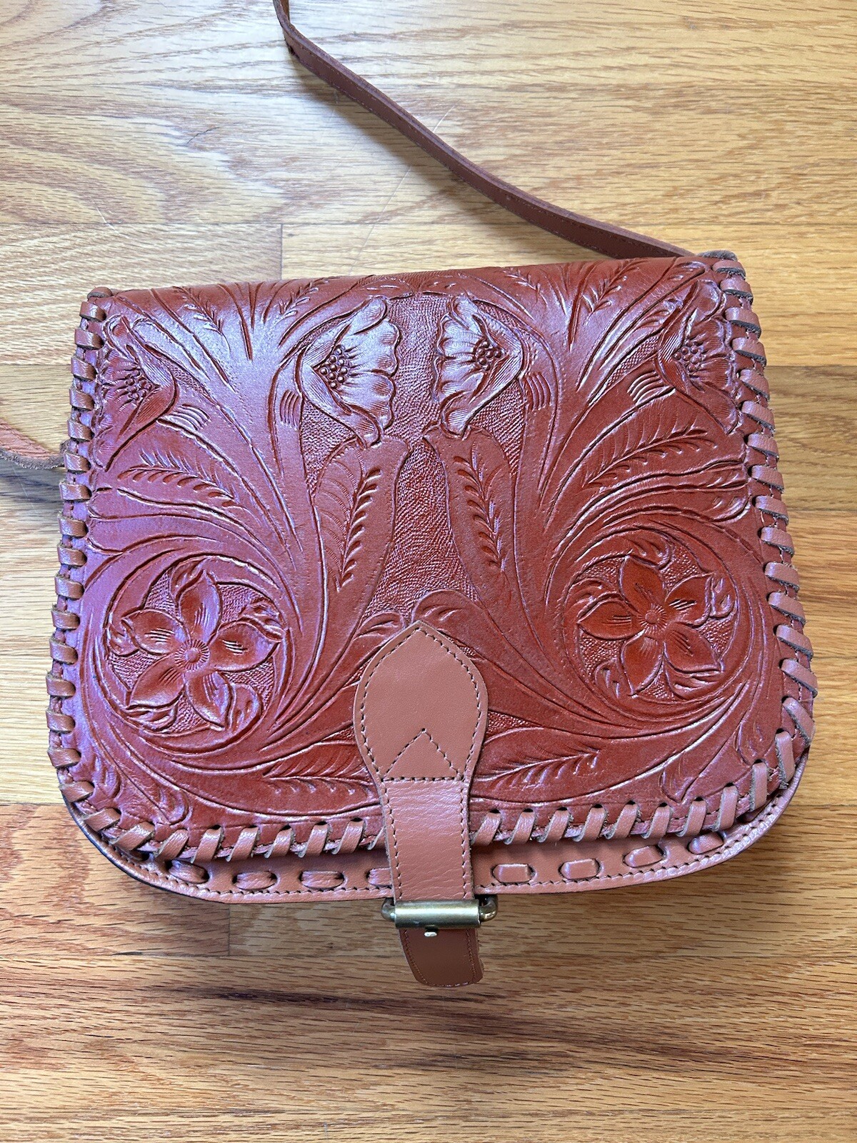 Shoulder Bag Genuine Leather Tooled Hand Made-image