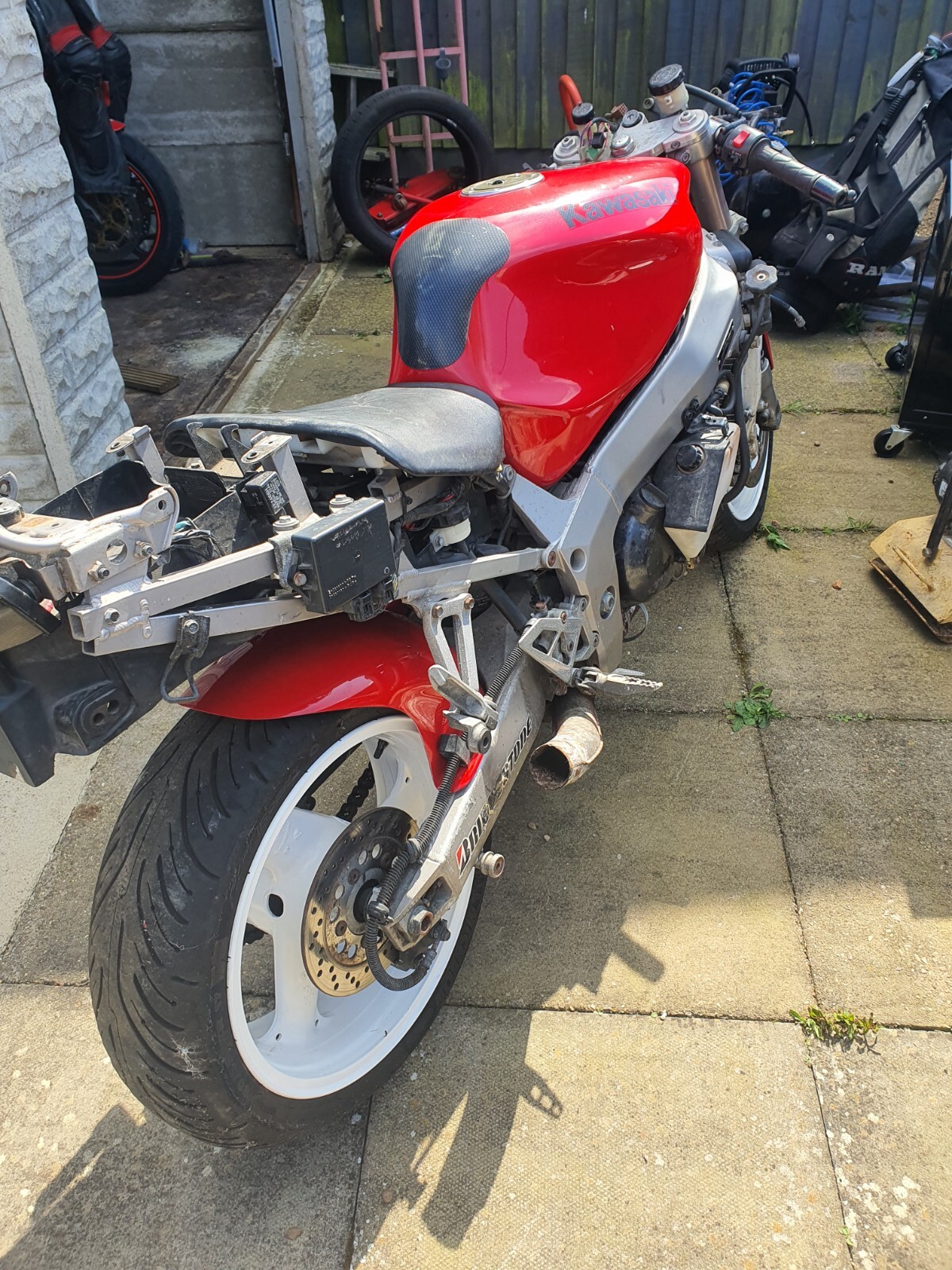Kawasaki ZX7R P2 1998 | eBay