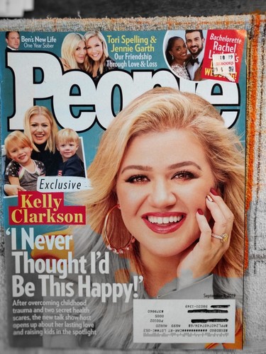 PEOPLE MAGAZINE 09/09/2019 EXCLUSIVE KELLY CLARKSON AWESOME ISSUE - Picture 10 of 12